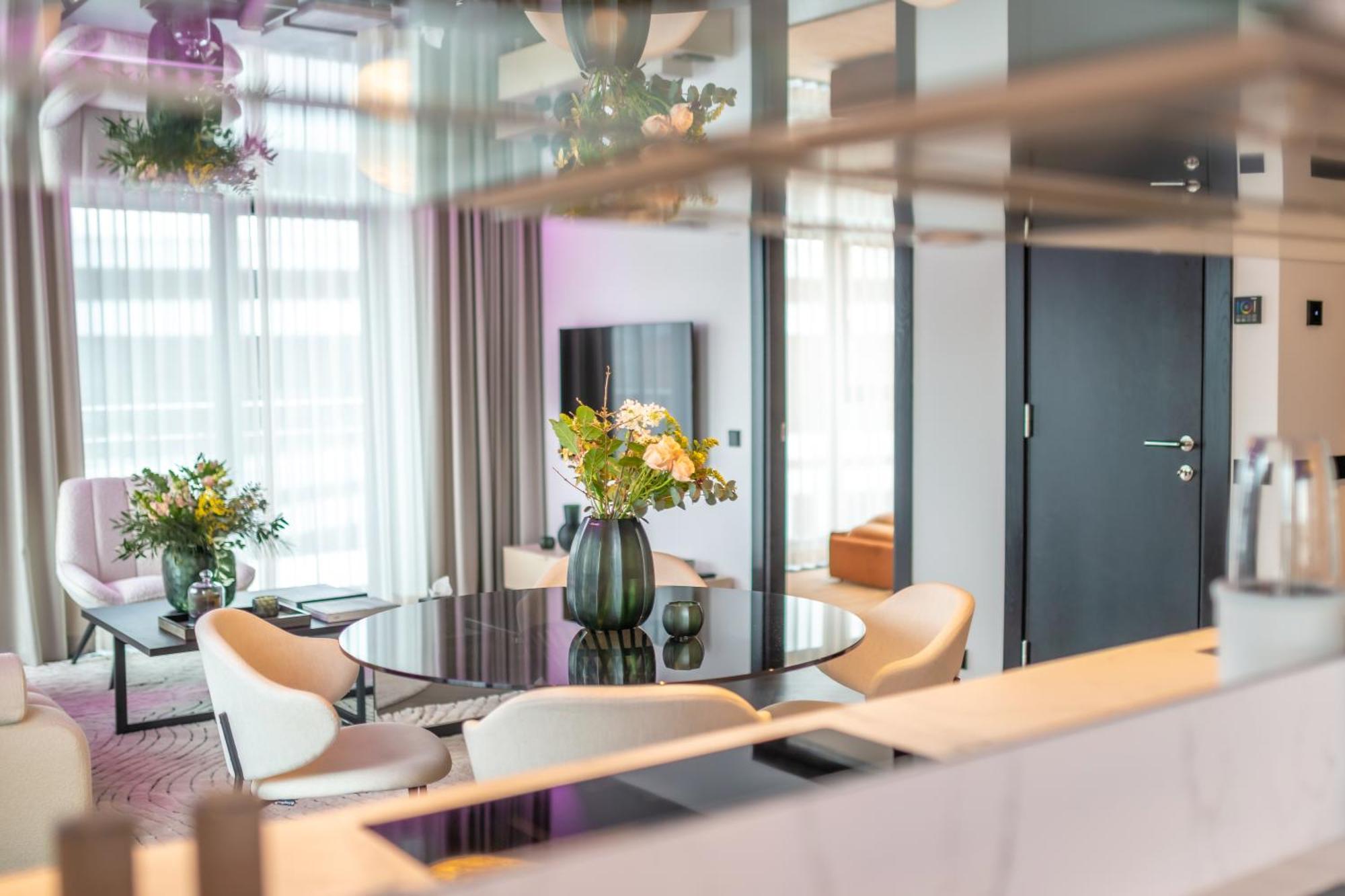 Luxury Seaside Penthouse With A View Of The Old Town *