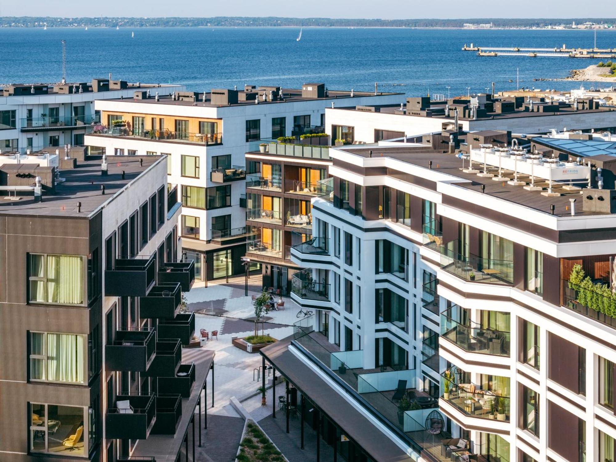 Luxury Seaside Penthouse With A View Of The Old Town *